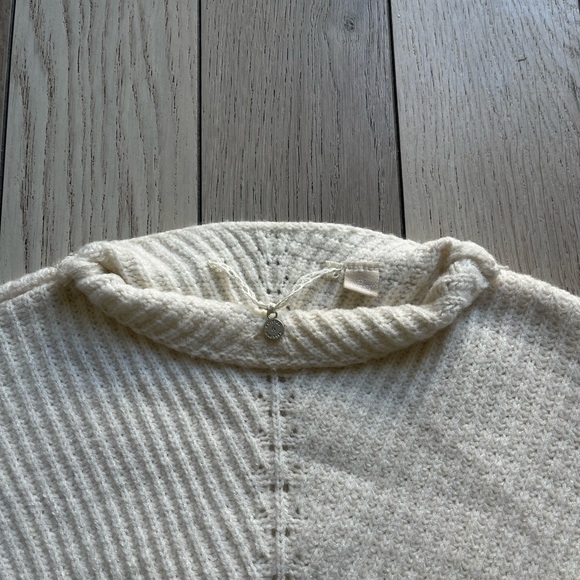 Anthropology sweater - Picture 3 of 4